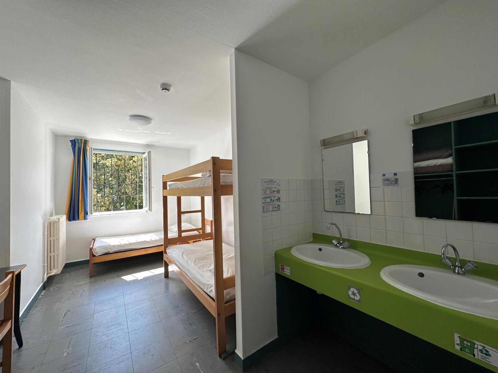 Auberge De Jeunesse Hi Puvatya Dış mekan fotoğraf