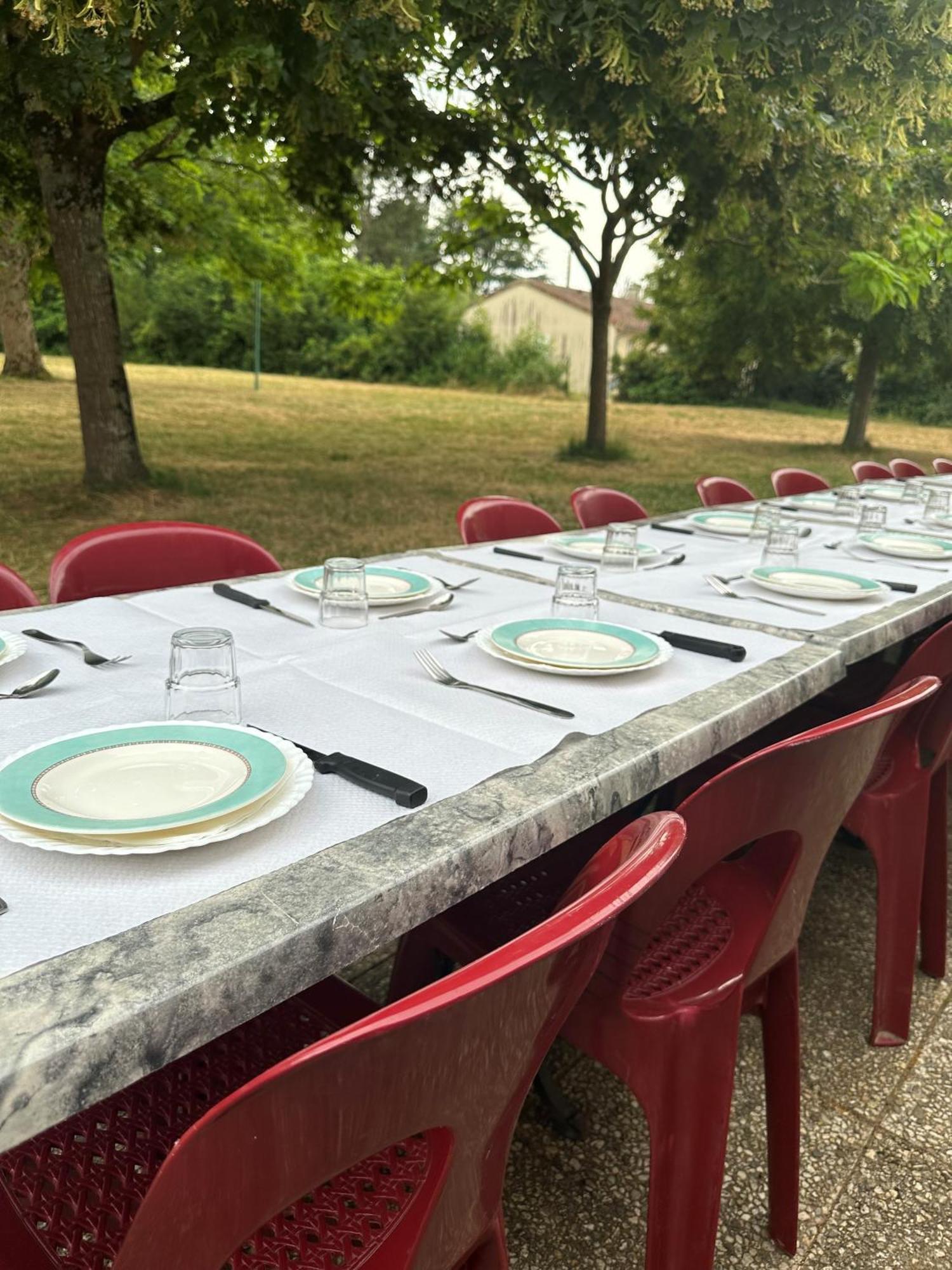 Auberge De Jeunesse Hi Puvatya Dış mekan fotoğraf